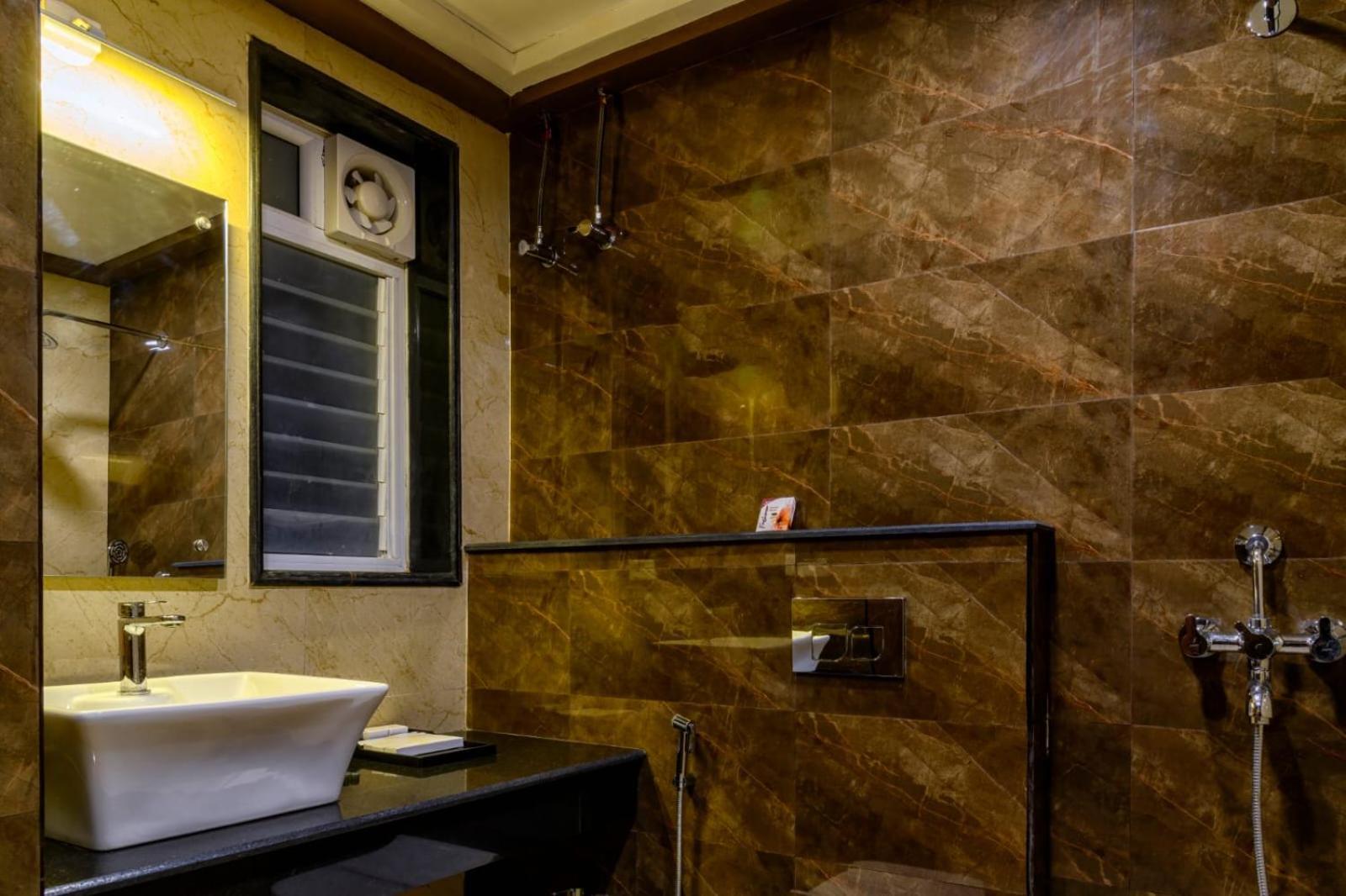 Rs Regal Inn-เดฟการ์ ภายนอก รูปภาพ